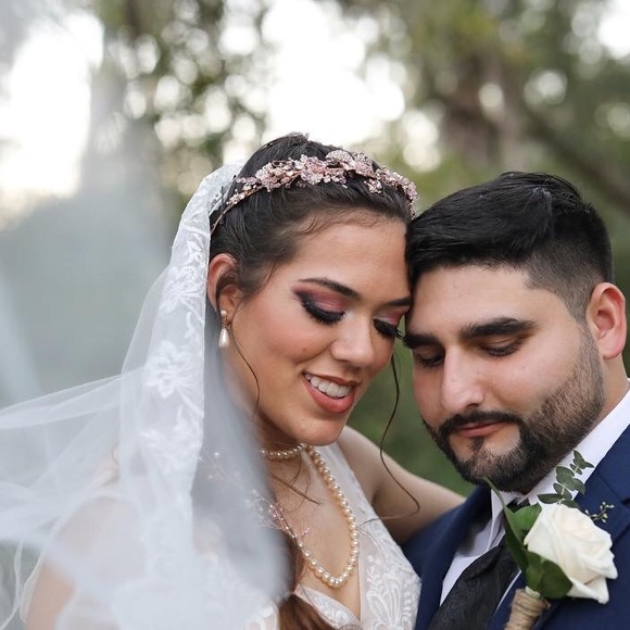 Meet your Posher, Jessica - Picture 2 of 4